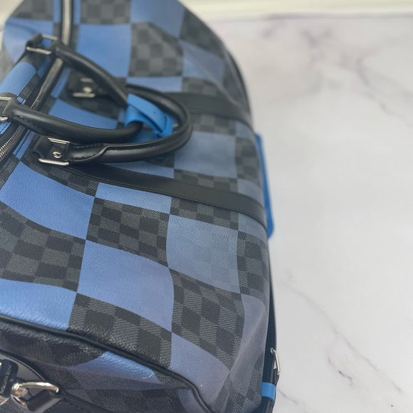 Louis Vuitton duffel bag - Picture 9 of 16